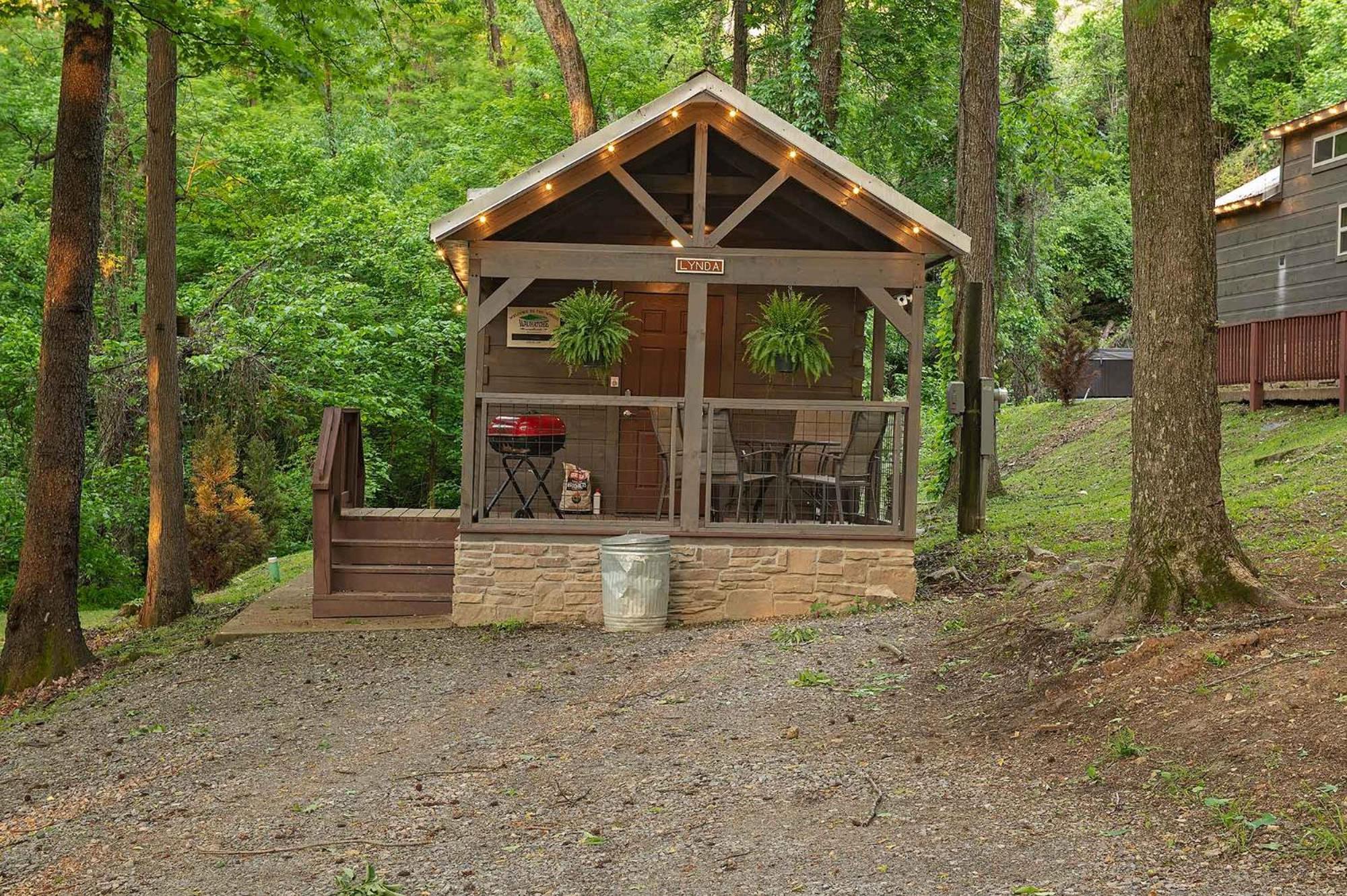 Tiny Cabin Village Private Hot Tub Lynda Cabin Chattanooga Exteriör bild