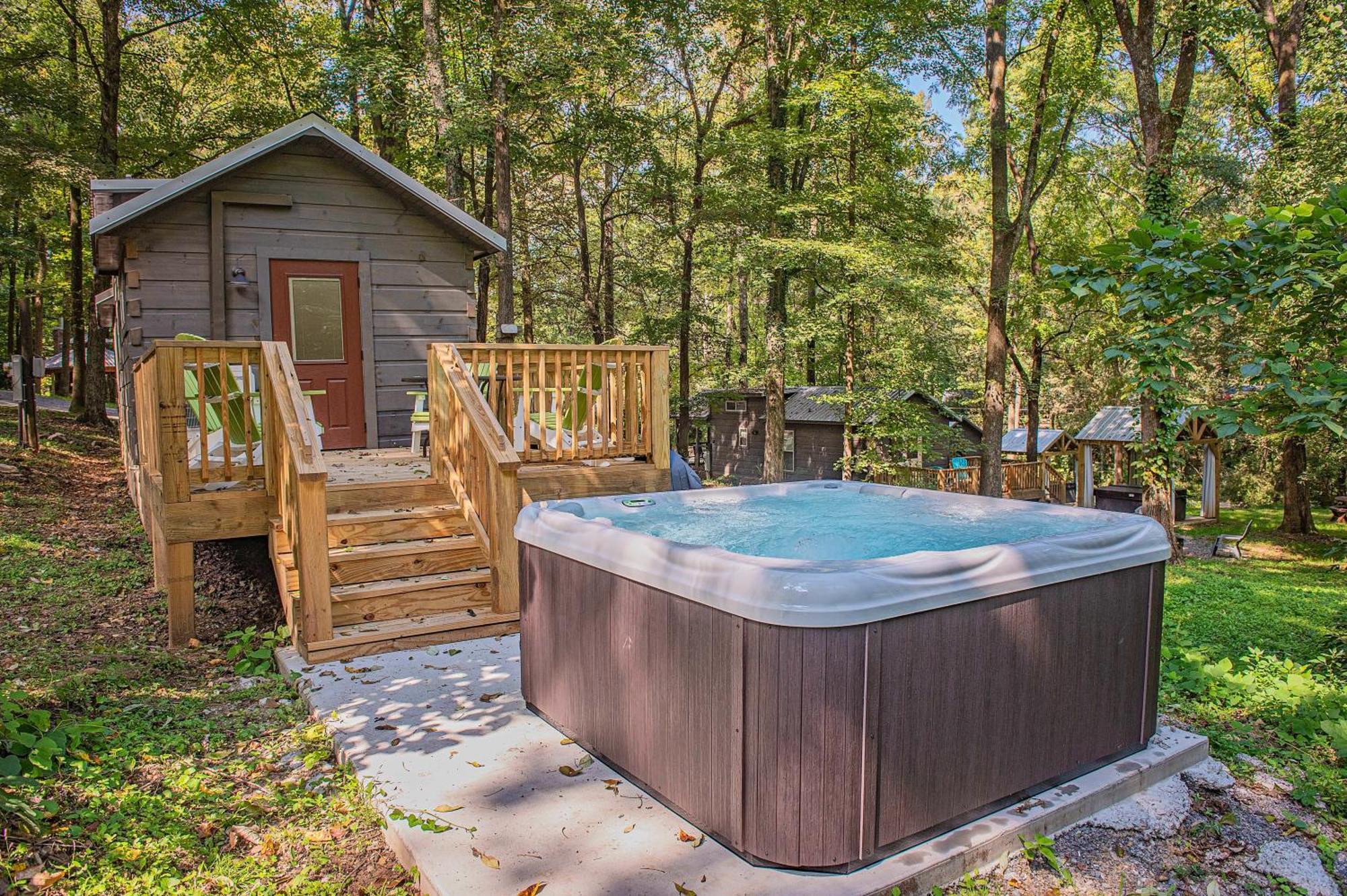 Tiny Cabin Village Private Hot Tub Lynda Cabin Chattanooga Exteriör bild